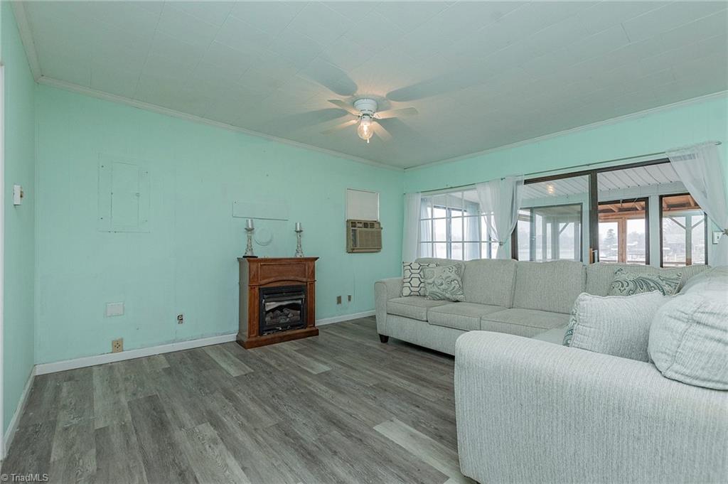 1240 Riverview Road Lexington, NC 27292 - Photo 21 of 49