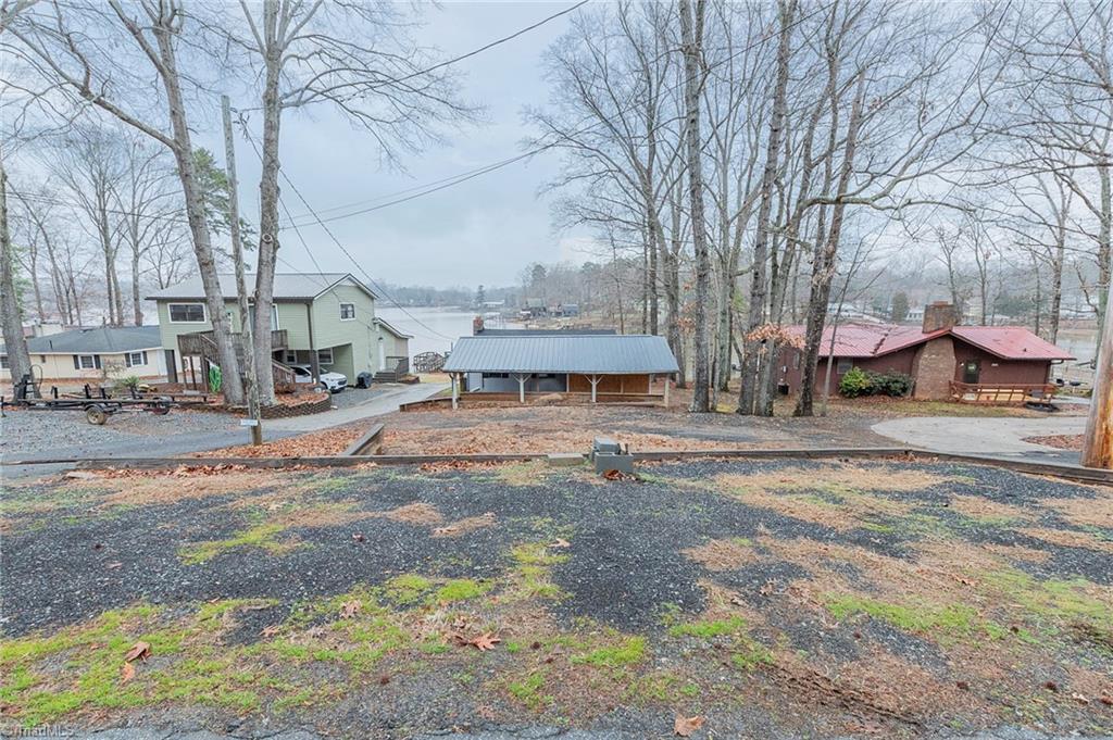 1240 Riverview Road Lexington, NC 27292 - Photo 5 of 49