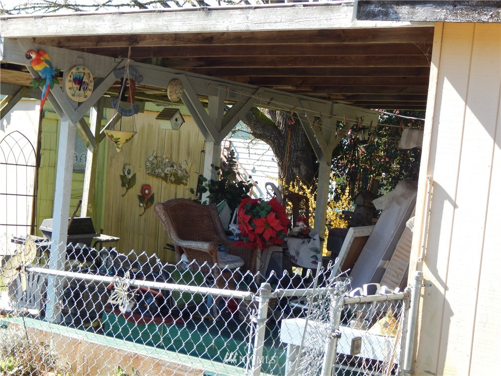 617 Northeast Riddell Road Bremerton, WA 98310 - Photo 5 of 6 Gallery Image 5