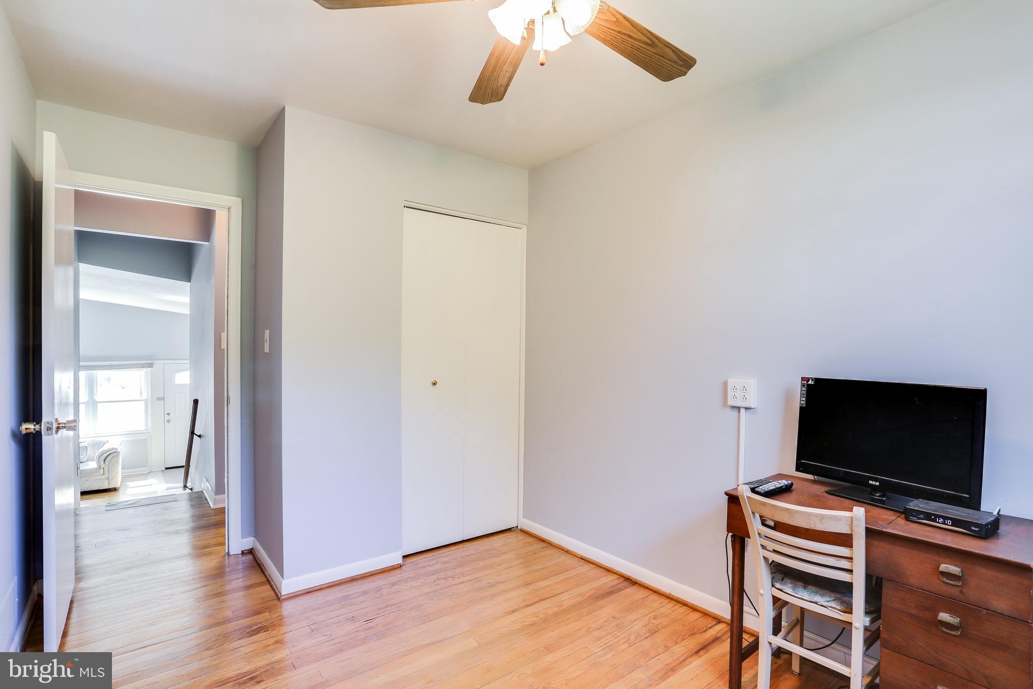 4602 Old Court Road Baltimore, MD 21208 - Photo 13 of 24 Third bedroom with hardwoods and ceiling fam