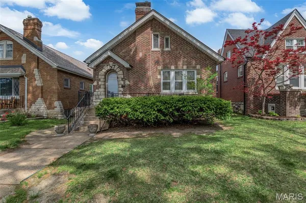 $224,900 | 5623 Milentz Avenue, St. Louis, MO 63109