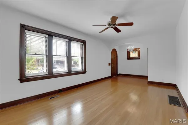 $224,900 | 5623 Milentz Avenue, St. Louis, MO 63109