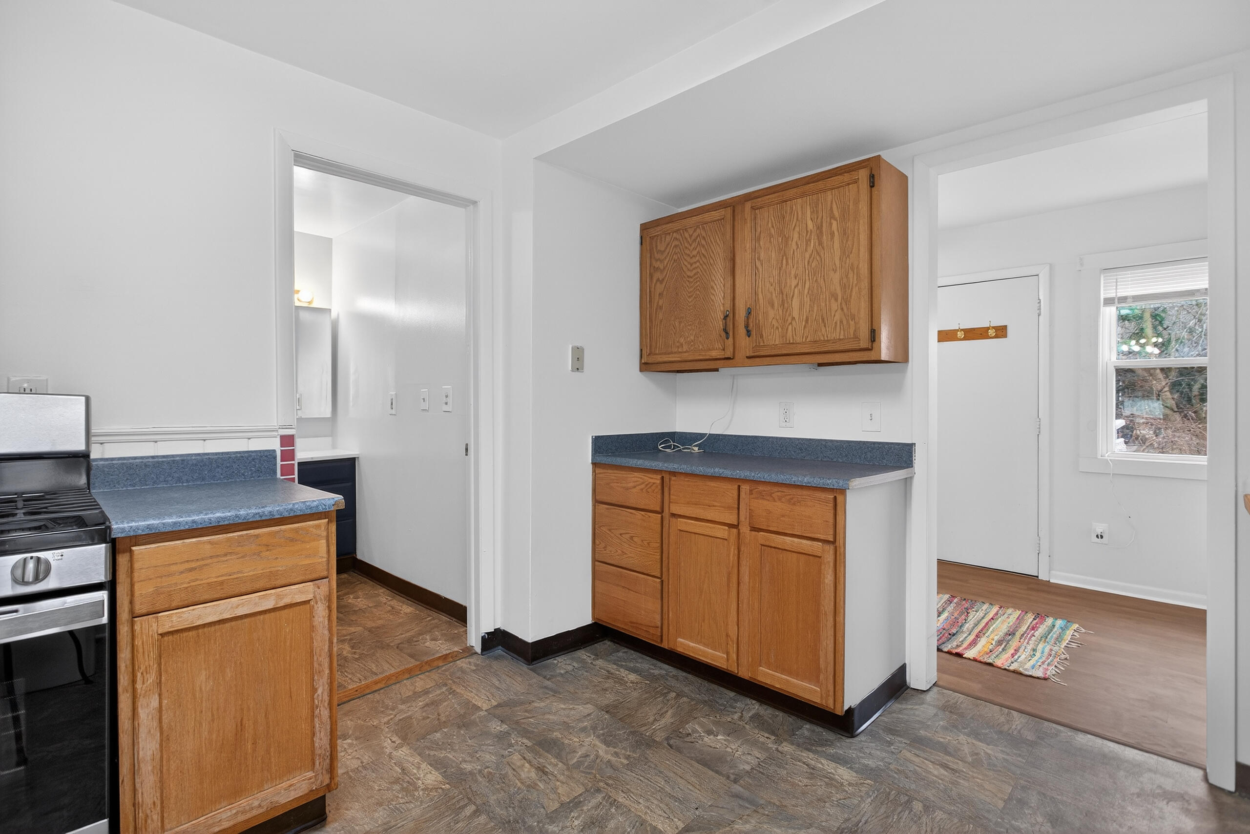 609 Webb Street Jackson, MI 49202 - Photo 12 of 42 019_0N0A1771