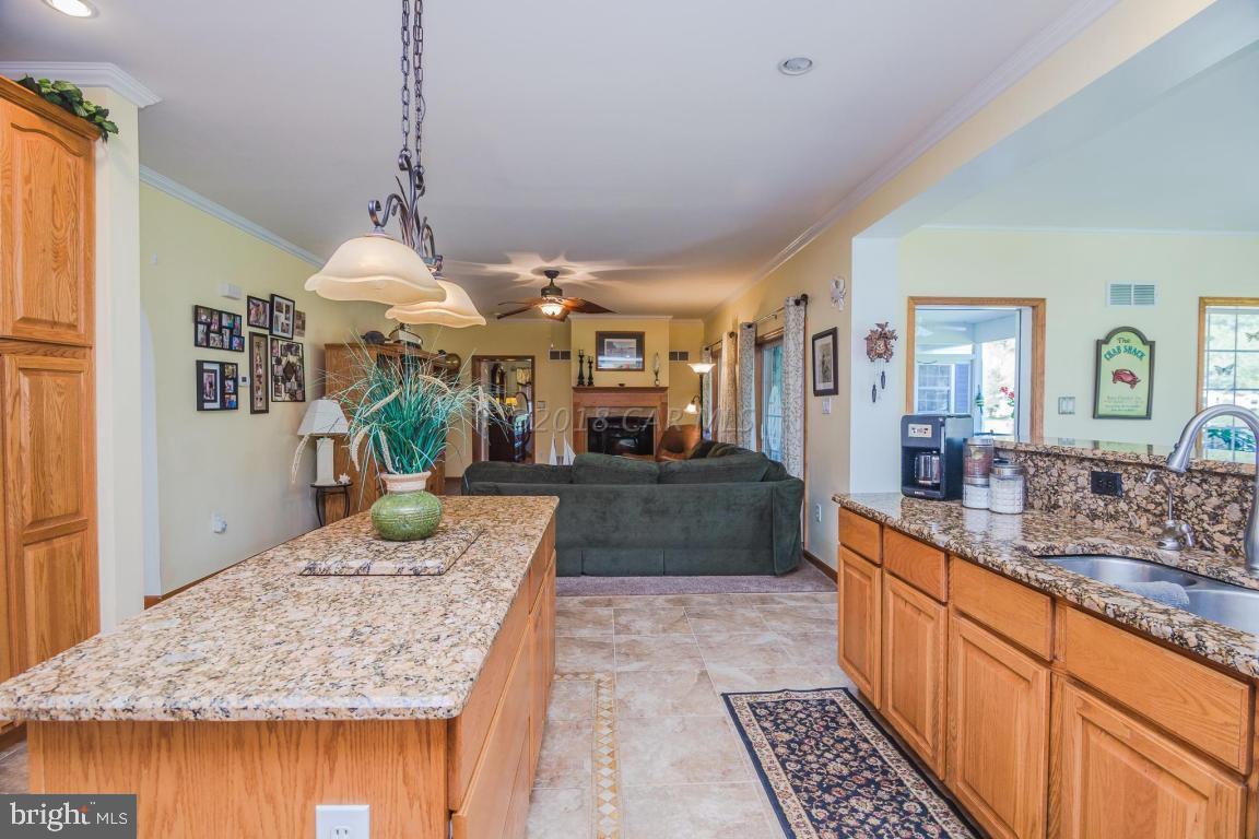 5115 Thomas Long Road Crisfield, MD 21817 - Photo 11 of 44 Kitchen great for entertaining