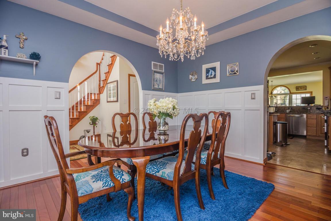5115 Thomas Long Road Crisfield, MD 21817 - Photo 18 of 44 Dining