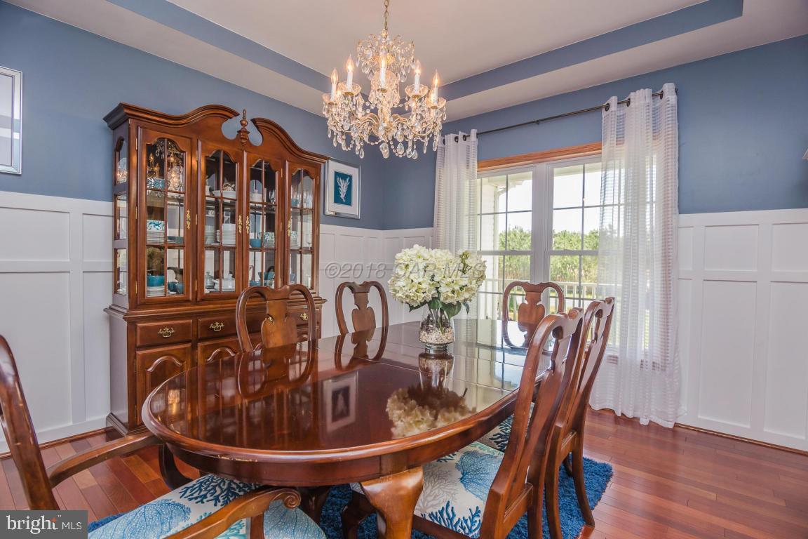 5115 Thomas Long Road Crisfield, MD 21817 - Photo 20 of 44 Formal Dining Room