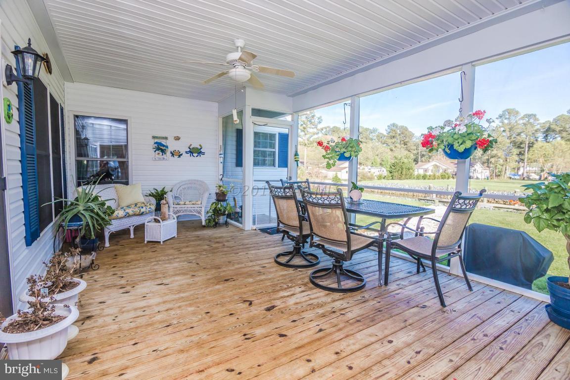 5115 Thomas Long Road Crisfield, MD 21817 - Photo 22 of 44 Waterfront Sunroom Enclosed