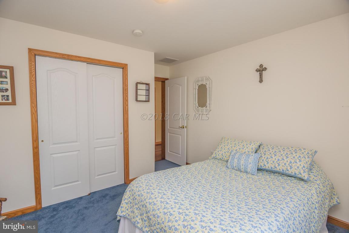 5115 Thomas Long Road Crisfield, MD 21817 - Photo 30 of 44 2nd Level Bedroom