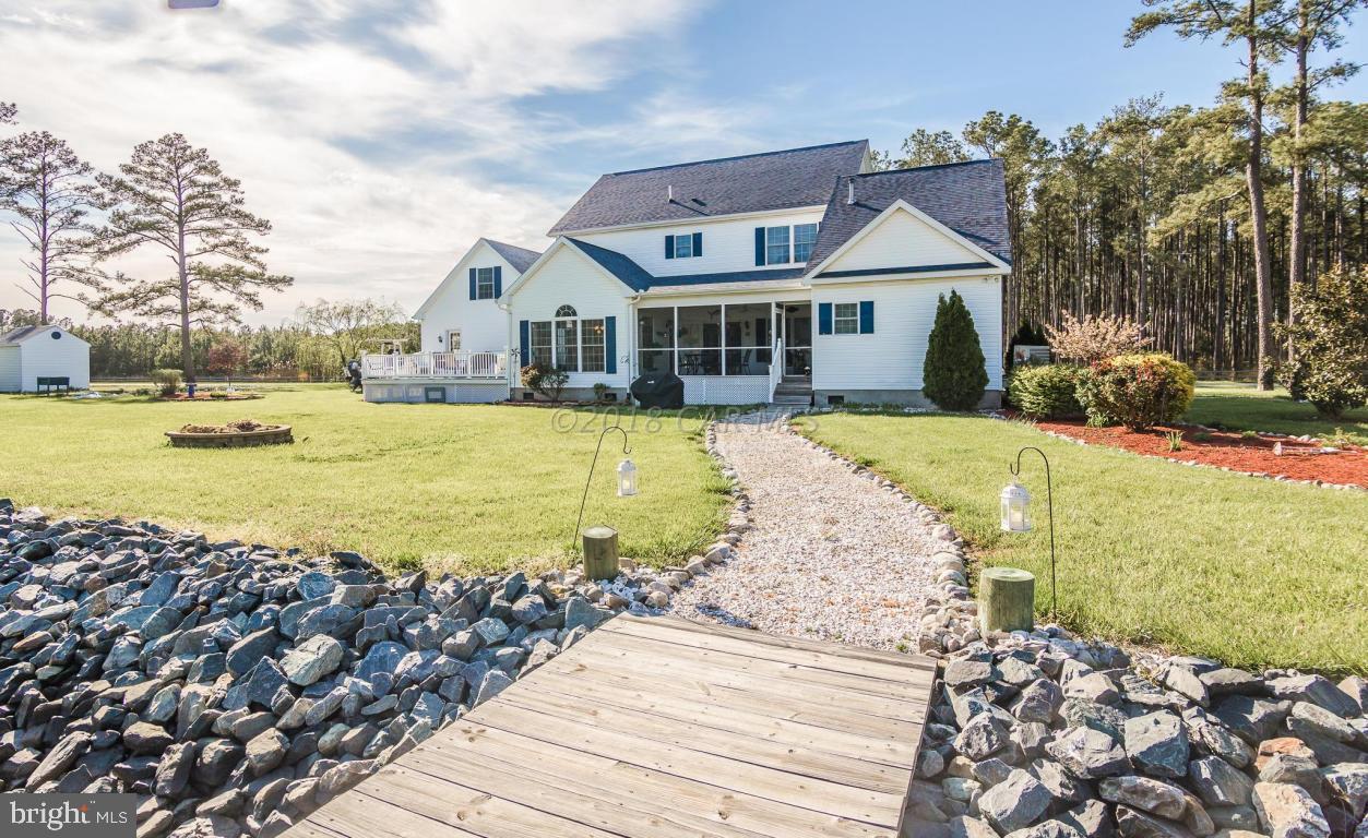 Waterfront Side of Yard
