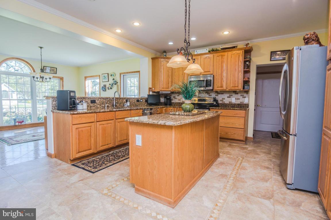 5115 Thomas Long Road Crisfield, MD 21817 - Photo 10 of 44 Open Area