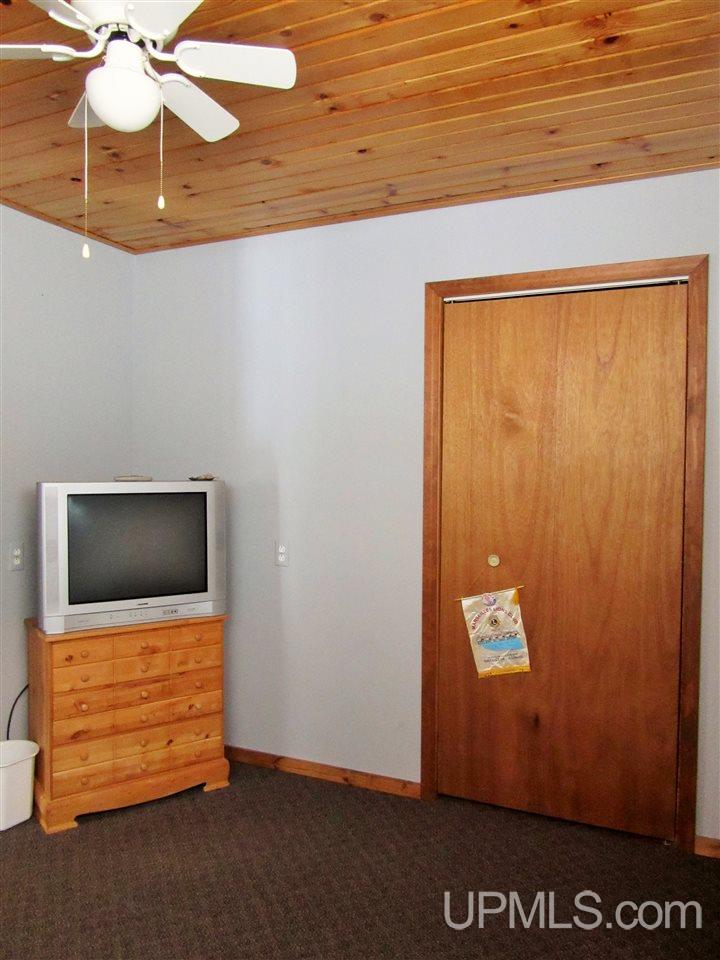 8834 Boot Lake Road Manistique, MI 49854 - Photo 16 of 26 Gallery Image 16