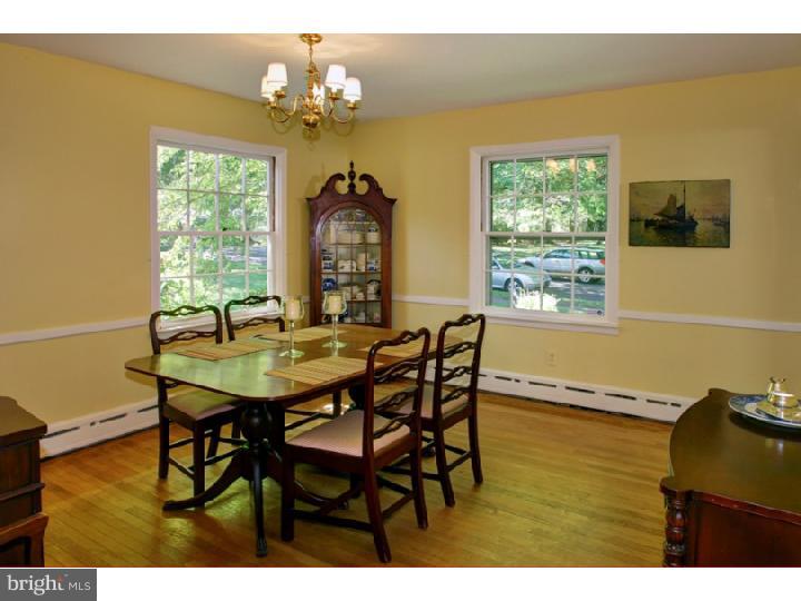 1023 Robin Road Wyomissing, PA 19610 - Photo 13 of 25 Gallery Image 13