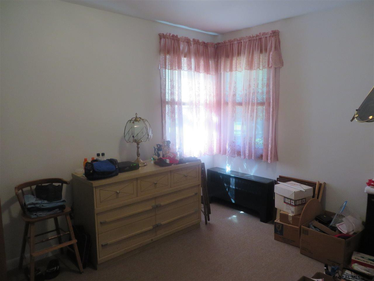 9 Renshaw Road North Greenbush, NY 12198 - Photo 9 of 18 Photo 9