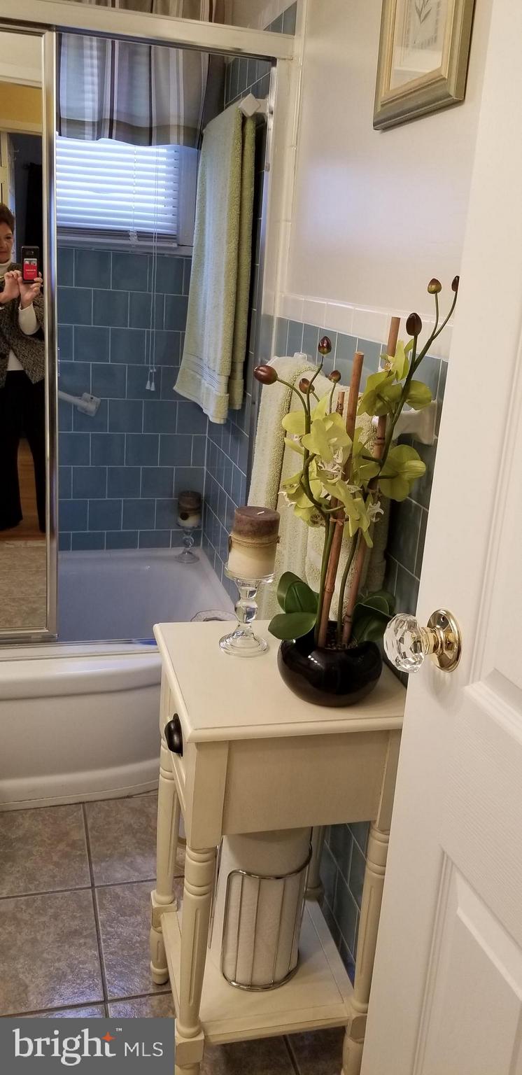 1018 Hartmont Road Baltimore, MD 21228 - Photo 22 of 38