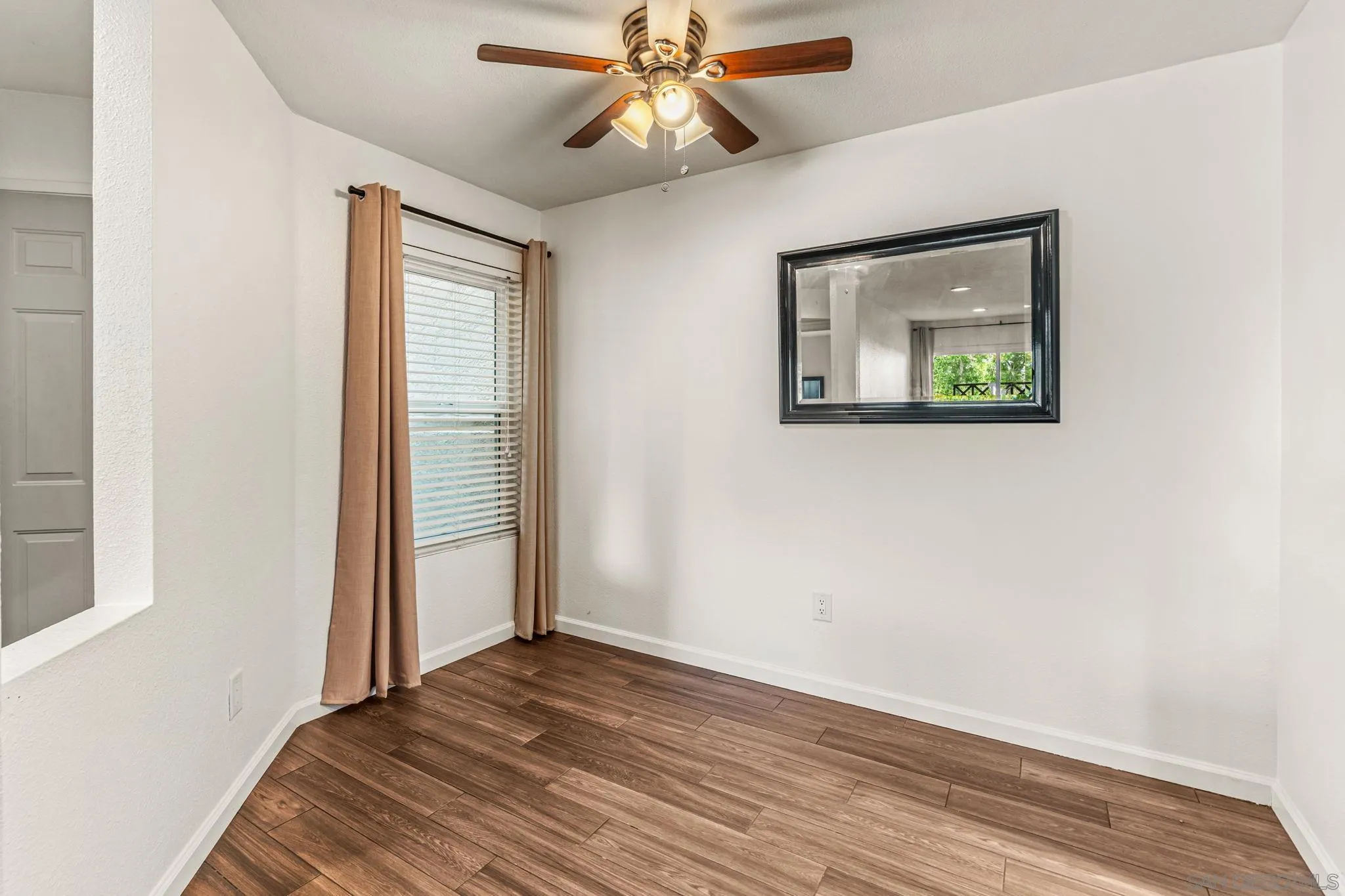 795 Brookstone Road, Unit 101 Chula Vista, CA 91913 - Photo 7 of 25 Gallery Image 7