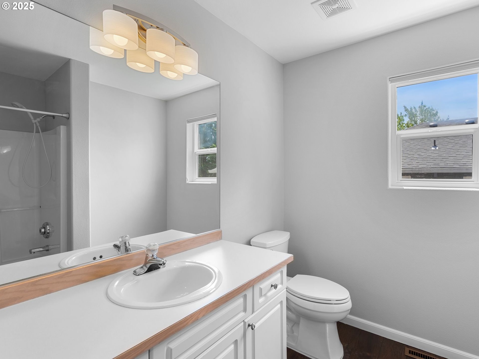 15618 Northwest Rondos Drive Portland, OR 97229 - Photo 31 of 41 Bathroom