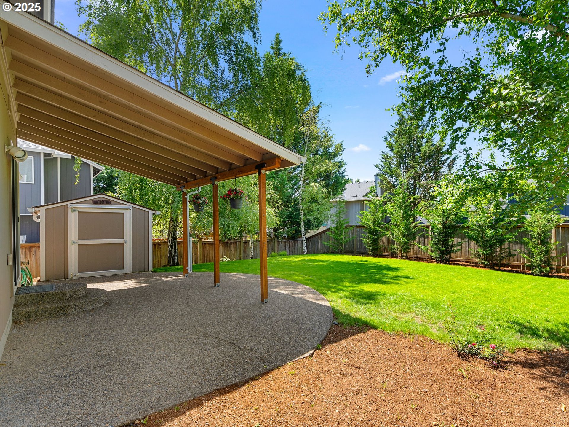 15618 Northwest Rondos Drive Portland, OR 97229 - Photo 35 of 41 Patio
