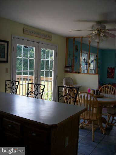14445 Rock Point Road Newburg, MD 20664 - Photo 7 of 19 Breakfast Nook