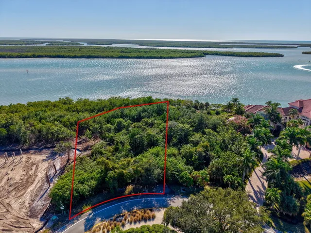 $1,000,000 | 1272 Blue Hill Creek Drive, Marco Island, FL 34145