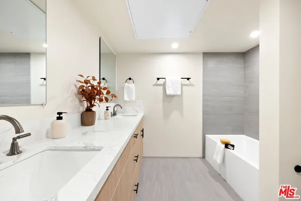 $1,499,000 | 1011 North Ogden Drive, Unit 104, West Hollywood, CA 90046