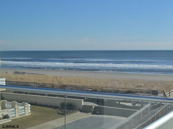 $90,000 | 110 South Richards Avenue, Ventnor City, NJ 08406