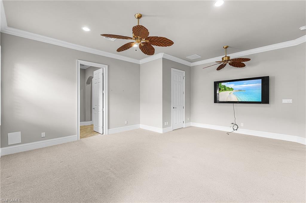 1733 Supreme Court Naples, FL 34110 - Photo 20 of 30