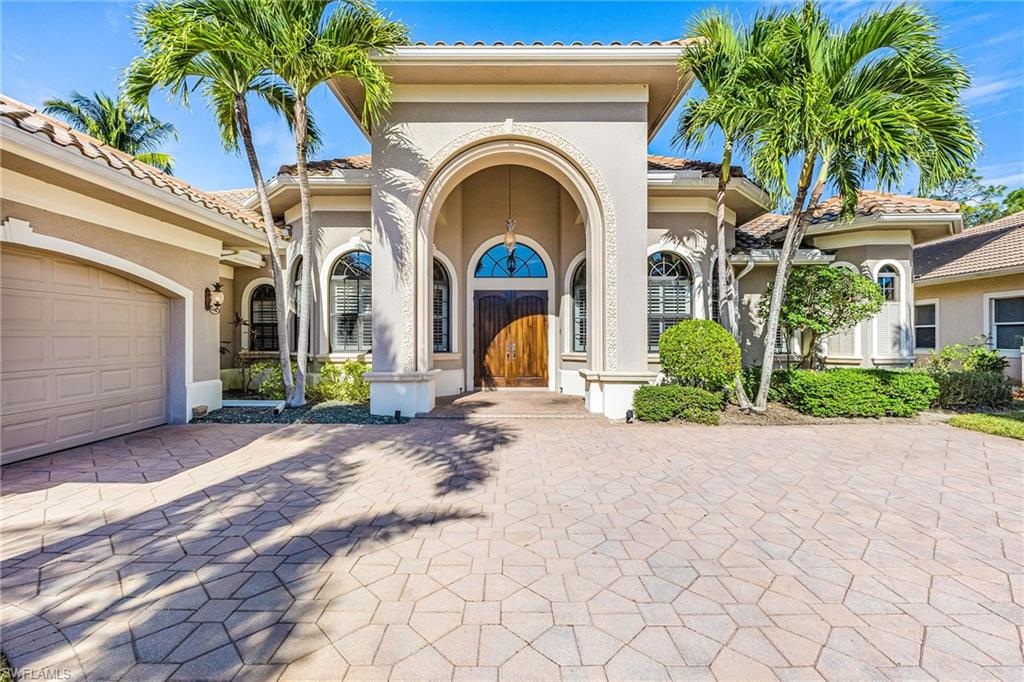 1733 Supreme Court Naples, FL 34110 - Photo 3 of 30