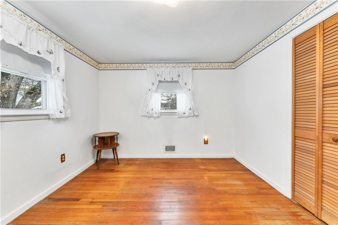 22 Hagerstown Road Warwick, RI 02886 - Photo 18 of 23
