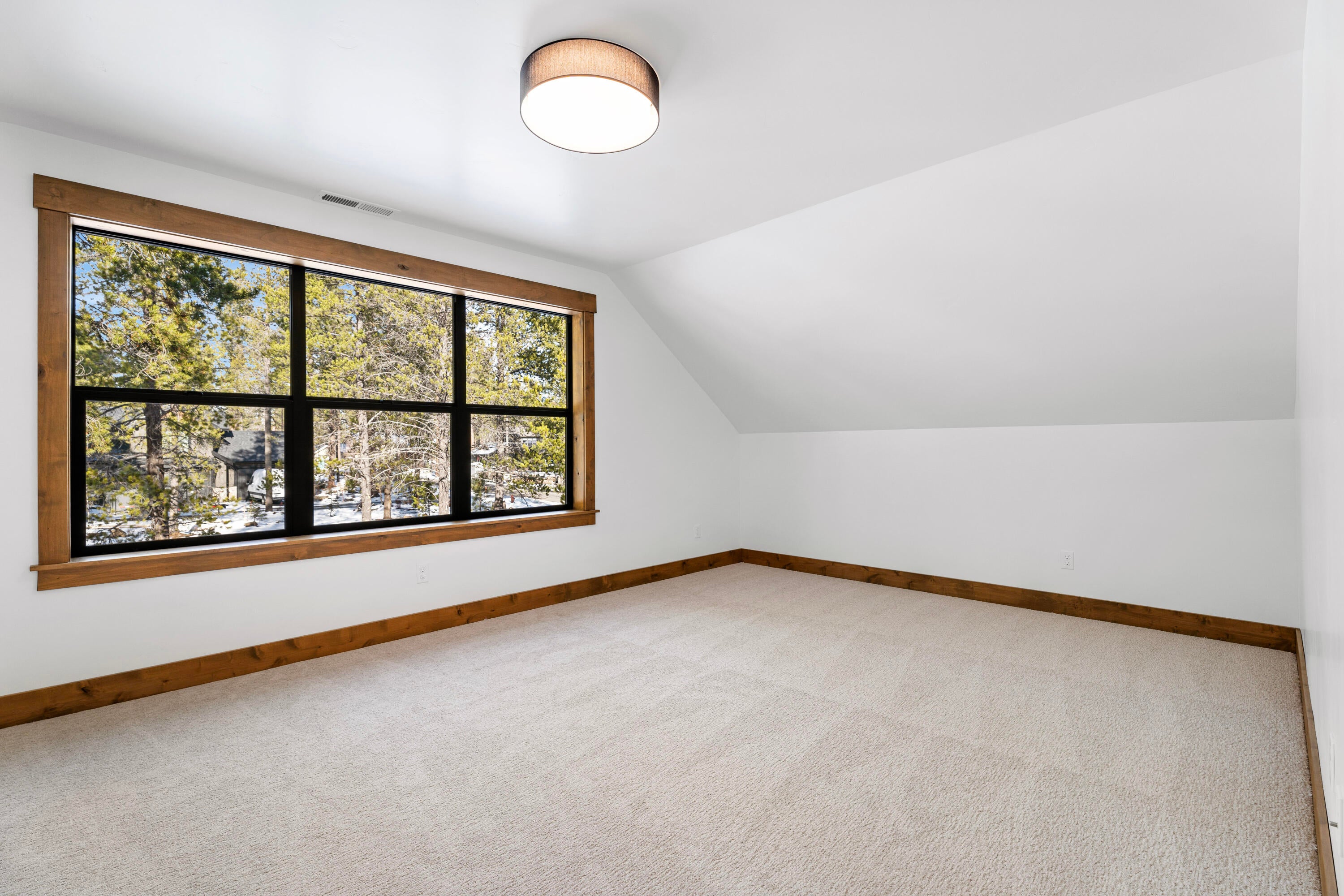 17815 Preservation Loop, Unit 459 Bend, OR 97707 - Photo 35 of 53 Bedroom/Bunkroom