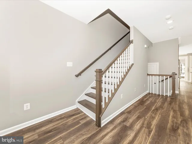 $745,000 | 117 Flower Center Lane, Gaithersburg, MD 20878