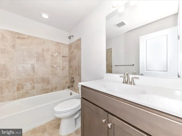 $745,000 | 117 Flower Center Lane, Gaithersburg, MD 20878