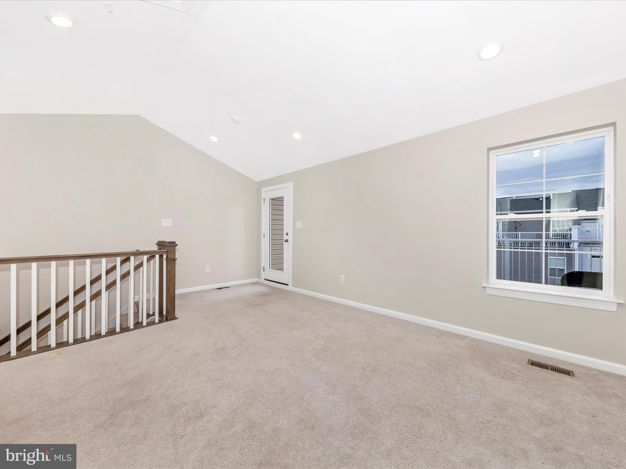 117 Flower Center Lane Gaithersburg, MD 20878 - Photo 38 of 53 Loft