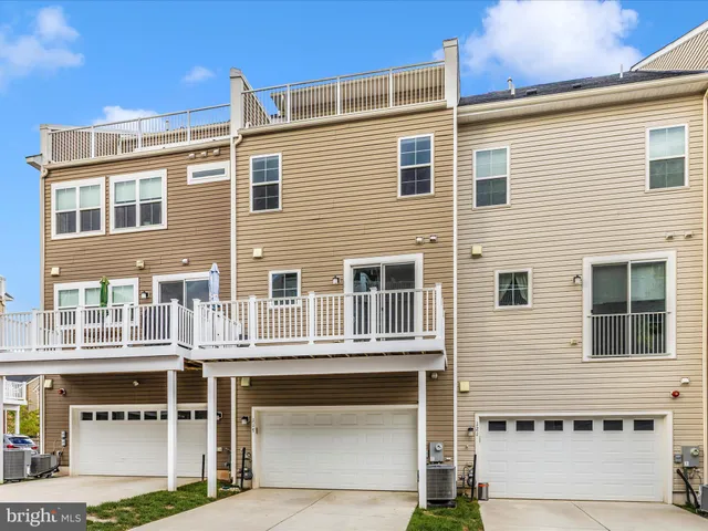 $745,000 | 117 Flower Center Lane, Gaithersburg, MD 20878