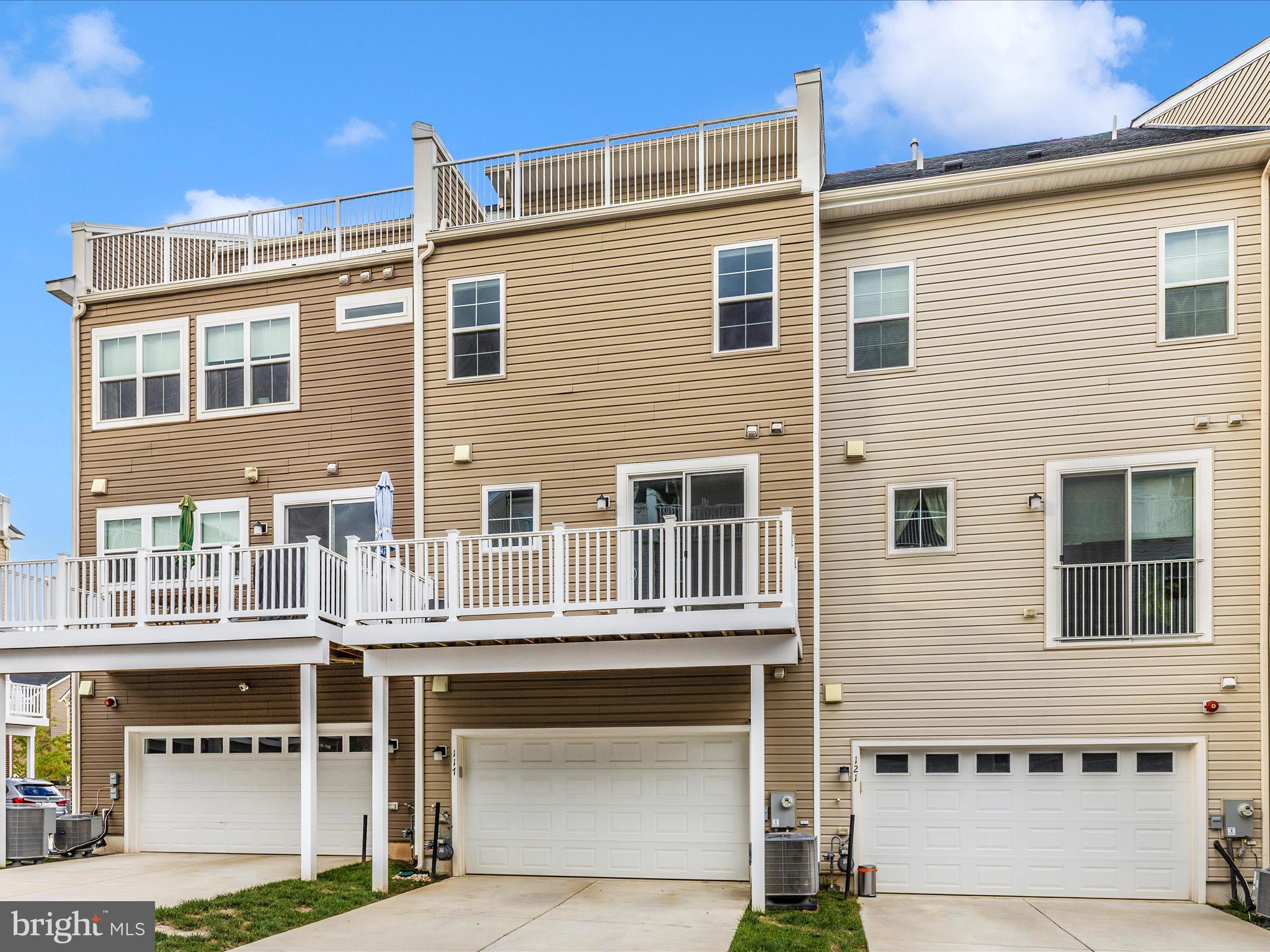 117 Flower Center Lane Gaithersburg, MD 20878 - Photo 45 of 53 Exterior Back