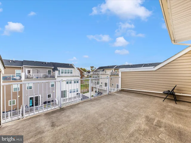 $745,000 | 117 Flower Center Lane, Gaithersburg, MD 20878