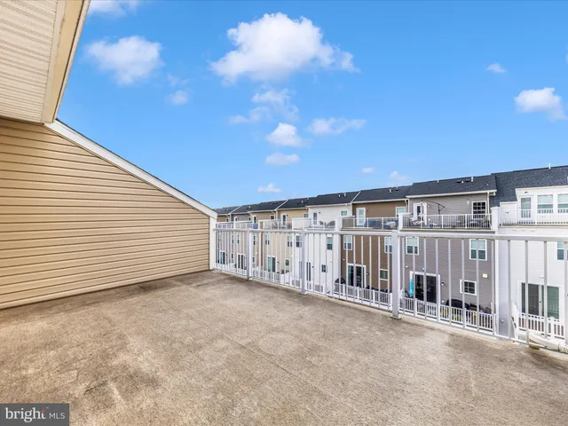 $745,000 | 117 Flower Center Lane, Gaithersburg, MD 20878