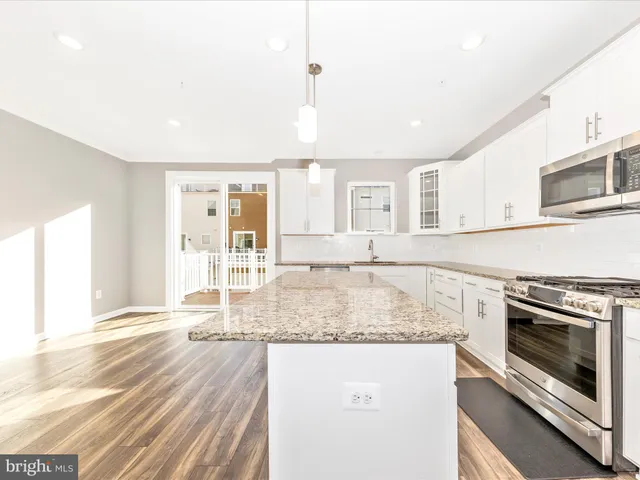 $745,000 | 117 Flower Center Lane, Gaithersburg, MD 20878