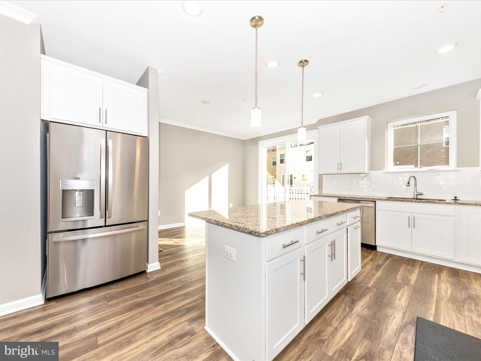 117 Flower Center Lane Gaithersburg, MD 20878 - Photo 10 of 53 Kitchen