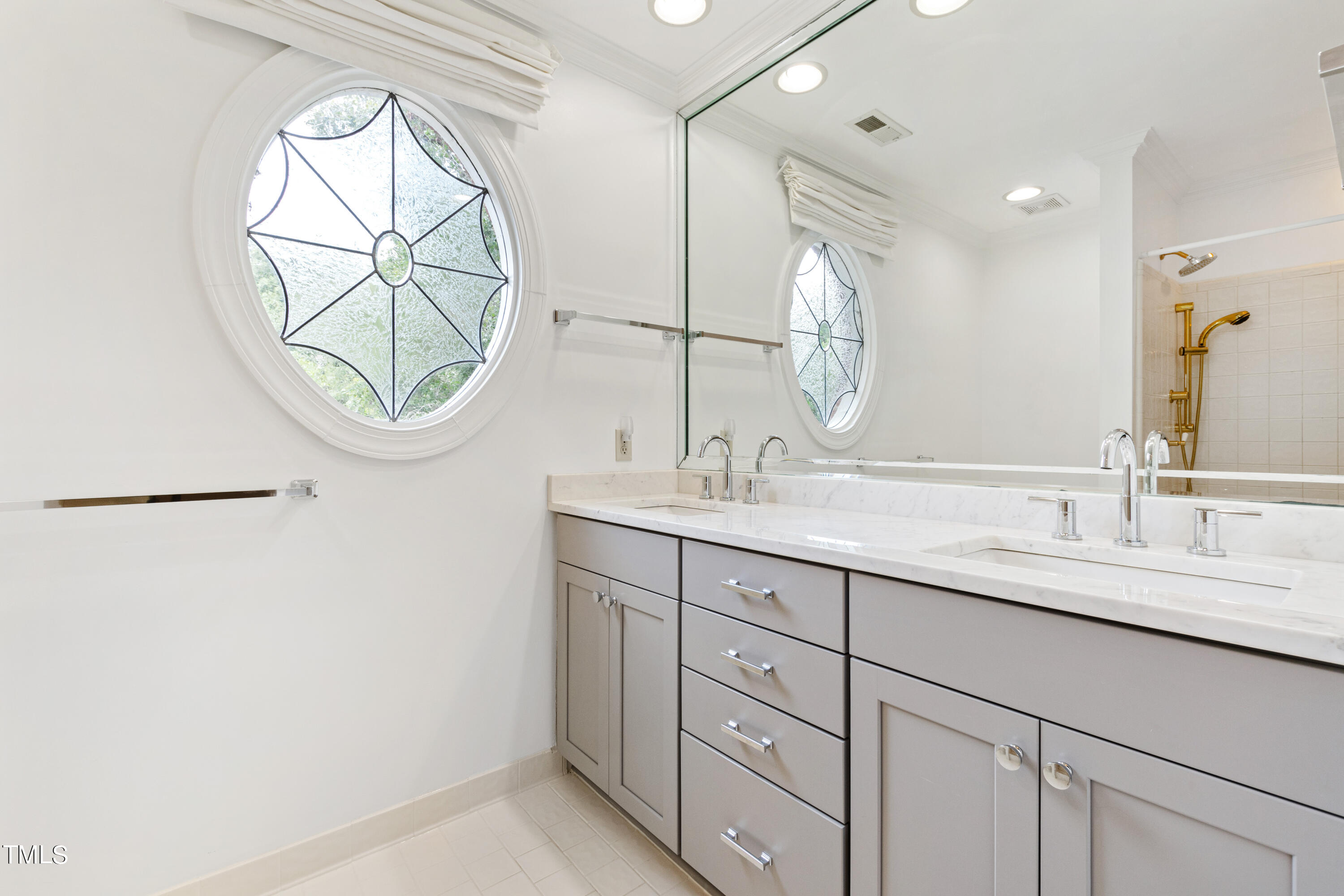 1208 Little Lake Hill Drive Raleigh, NC 27607 - Photo 28 of 42 Bathroom 2