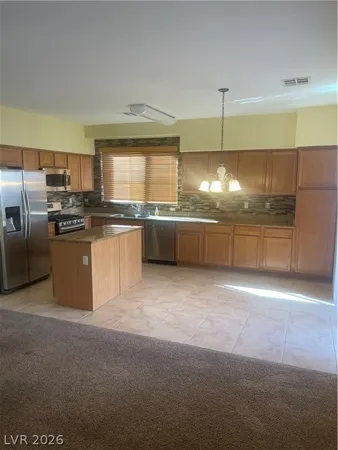 $2,000 | 9504 Quitman Avenue, Las Vegas, NV 89149