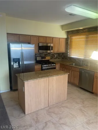 $2,000 | 9504 Quitman Avenue, Las Vegas, NV 89149