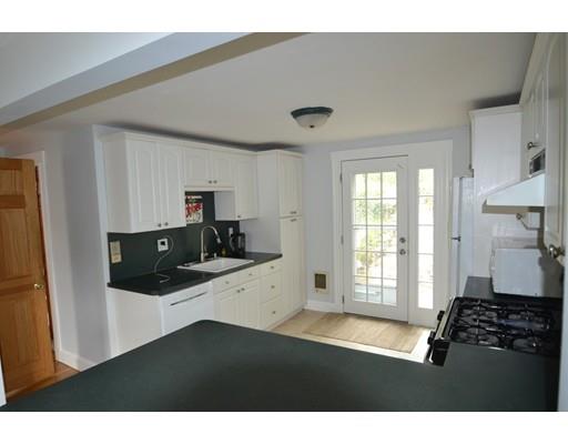 20 Oak Road Medford, MA 02155 - Photo 12 of 20
