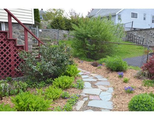 20 Oak Road Medford, MA 02155 - Photo 2 of 20