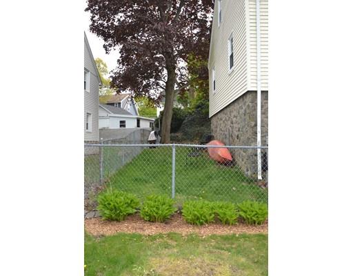 20 Oak Road Medford, MA 02155 - Photo 3 of 20