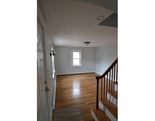 20 Oak Road Medford, MA 02155 - Photo 10 of 20