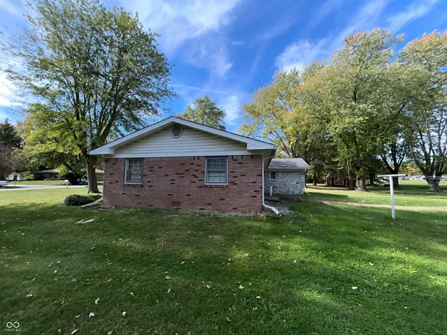 $310,000 | 28 Rohn Road, Mooresville, IN 46158