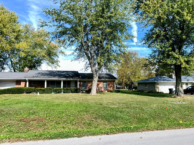 $310,000 | 28 Rohn Road, Mooresville, IN 46158