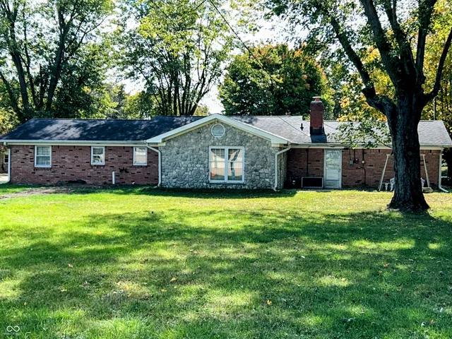 $310,000 | 28 Rohn Road, Mooresville, IN 46158