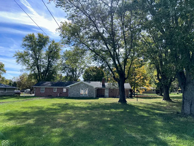 $310,000 | 28 Rohn Road, Mooresville, IN 46158