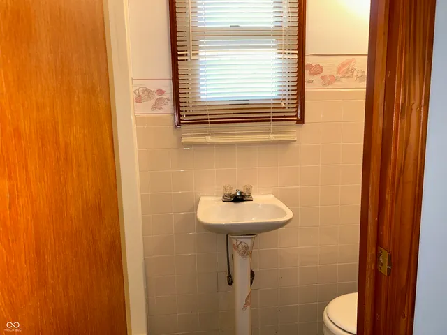 $310,000 | 28 Rohn Road, Mooresville, IN 46158